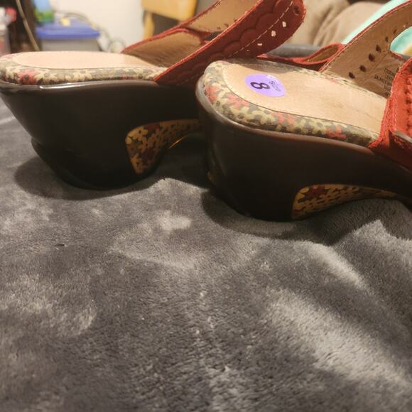 Jambu Women's Wedge Sandals 8 - Picture 4 of 7